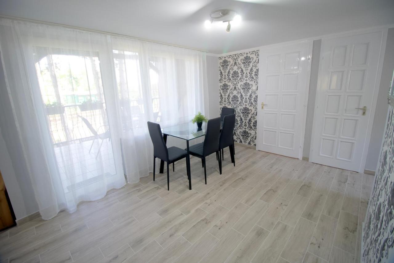 Mary Apartment
